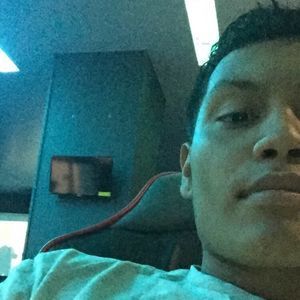 Meet your Posher, Juan